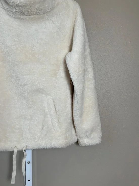 GAP Body Sherpa Mock-Neck Popover Kangaroo Pocket Sweatshirt - Picture 7 of 16